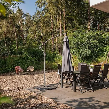 De Koekoek I Modern En Vrijstaand In Het Bos