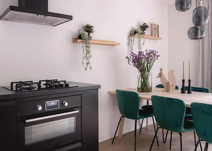 De Koekoek I Modern En Vrijstaand In Het Bos Сasa de vacaciones *