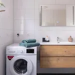 De Koekoek I Modern En Vrijstaand In Het Bos Semesterbostad